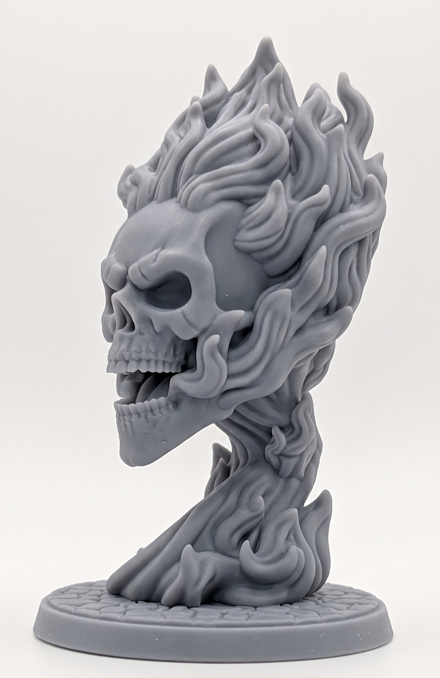 Calavera llameante